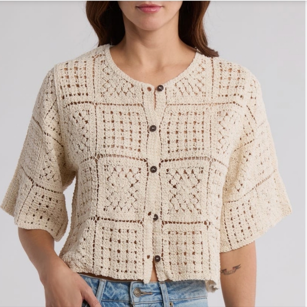 Crochet Short Sleeve Cream Cardigan With Buttons Size L